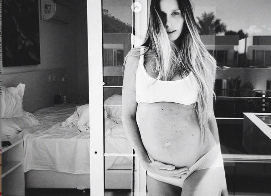 Mariana Weickert Exibe Barrig O De Meses Em Ensaio De Lingerie