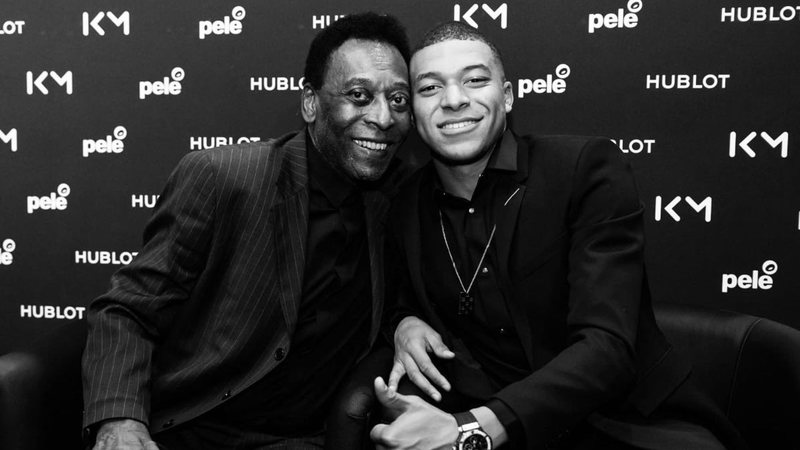 Fã assumido de Pelé, o craque da França Mbappé lamenta morte do eterno Rei do Futebol; confira - Reprodução/Twitter