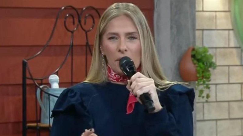 Adriane Galisteu ganha reality em outro canal após sensitiva prever sua saída da Record - Reprodução/ Record TV