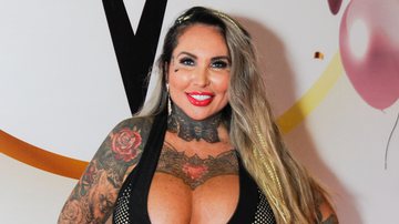 Lembra dela? Sabrina Boing Boing reaparece em evento e coloca 'comissão de frente' pra jogo - AgNews