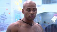 O enfermeiro Cezar Black detona posicionamento de sister após uma discussão no Big Brother Brasil 23: "Está se fazendo de vítima" - Reprodução/Globo