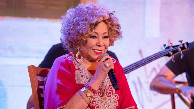 A cantora Alcione realiza show especial para Travessia, novela das 9 de Gloria Perez: "Experiência única" - Reprodução/Globo/Fábio Rocha