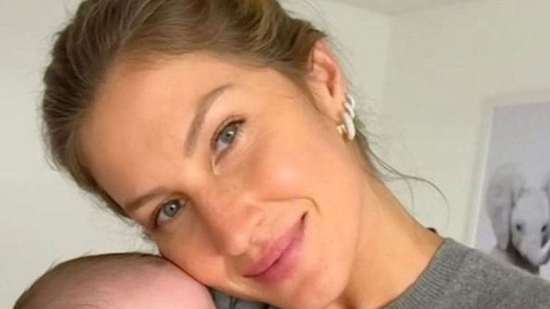 No Brasil, Gisele Bündchen surge em aparição raríssima com a família: "Maravilhosa" - Reprodução/Instagram