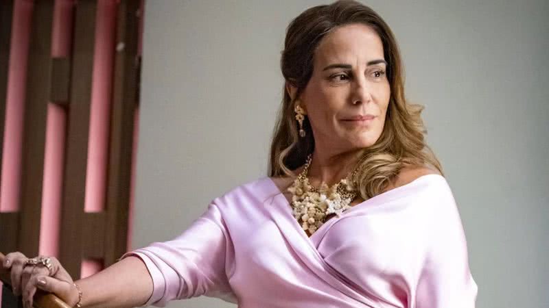 Terra e Paixão: Irene matou ex-marido de Petra e culpa filha em teoria macabra - Reprodução/TV Globo