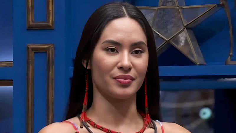 A sister Isabelle vem tendo atitudes que está afastando alguns participantes; saiba por qual motivo ela está sendo alvo de alguns brothers do BBB 24 - Reprodução/Globo