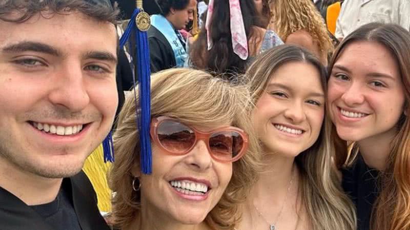 Família de Gugu Liberato ignora briga judicial e se reencontra no Dia das Mães - Reprodução/Instagram