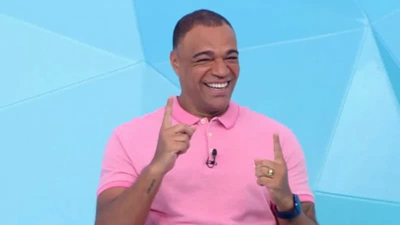 Acredita? Denilson ganha salário de estrela para apresentar o 'Jogo Aberto' - Reprodução/Band