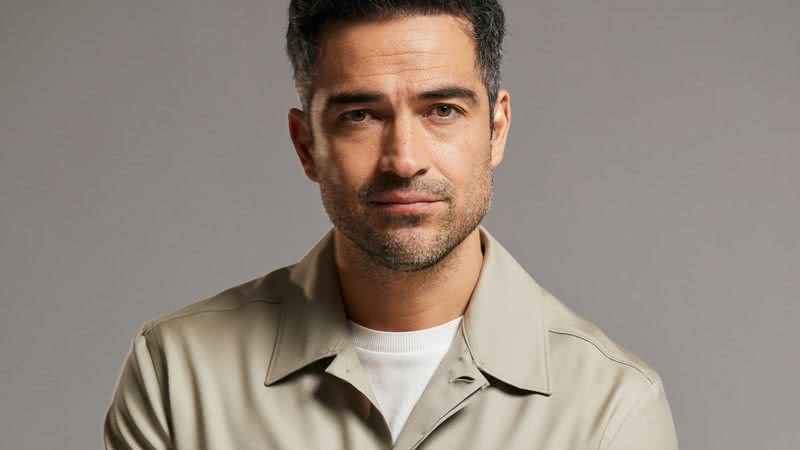 Alfonso Herrera será o protagonista da adaptação de A Casa dos Espíritos - Divulgação/Manuel Zuñiga