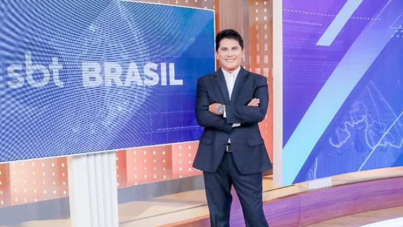 O jornalista confirmou sua contratação como editor-chefe do programa - Reprodução/SBT/Lourival Ribeiro