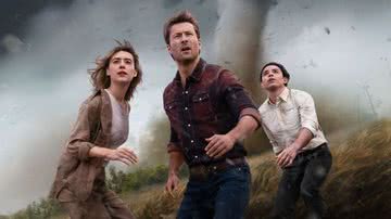 Daisy Edgar-Jones, Glen Powell e Anthony Ramos estrelam Twisters - Divulgação/Warner Bros.