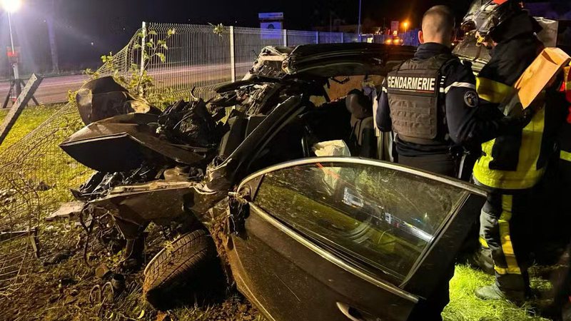 Segundo autoridades locais, o motorista perdeu o controle do veículo - Reprodução/ Facebook