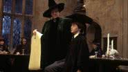 Daniel Radcliffe e Maggie Smith em Harry Potter e a Pedra Filosofal - Divulgação/Warner Bros.