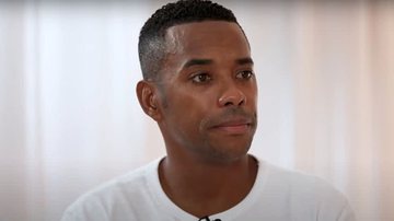 Defesa de Robinho tem pedido negado para jogador ficar menos tempo preso - Reprodução/Youtube/Record TV