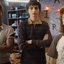 Caleb McLaughlin, Finn Wolfhard e Gaten Matarazzo nos bastidores da 5ª temporada de Stranger Things