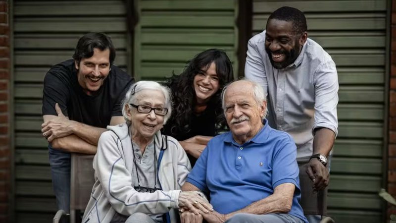 Fernanda Montenegro, Bruna Marquezine, Ary Fontoura, Lázaro Ramos e Vladimir Brichta vão estrelar "Velhos Bandidos" - Divulgação/Conspiração