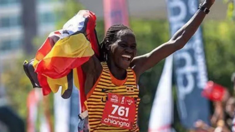 Atleta é atacada com gasolina e internada em estado crítico: "Atear fogo nela" - Foto/Uganda Athletics Federation