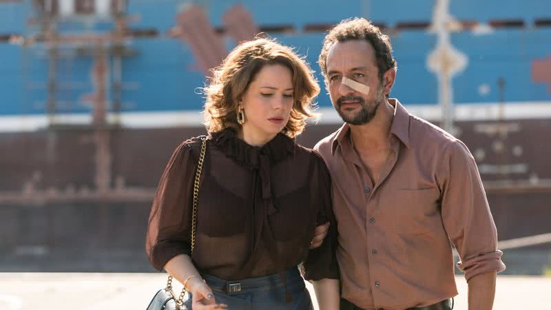 Leandra Leal e Irandhir Santos em Os Enforcados - Divulgação/Paris Filmes