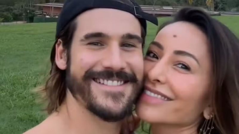 Sabrina Sato e Nicolas Prattes surgem agarradinhos após anúncio de gravidez - Reprodução/Instagram