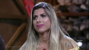 Ana Paula Minerato apaga vídeo com pronunciamento sobre falas racistas - Reprodução/Record