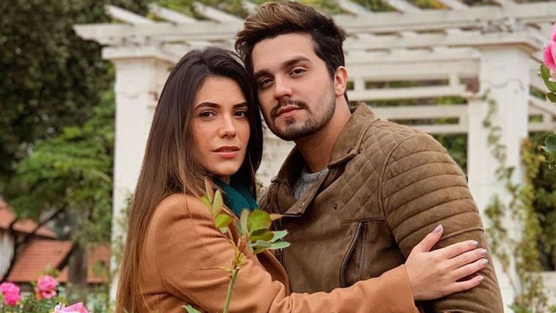 Luan Santana e Jade Magalhães optaram por um casamento intimista - Reprodução/Instagram