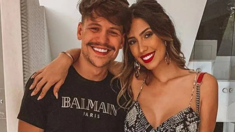 Após polêmicas, Saulo Poncio revela que pediu Gabi Brandt em casamento - Reprodução/ Instagram