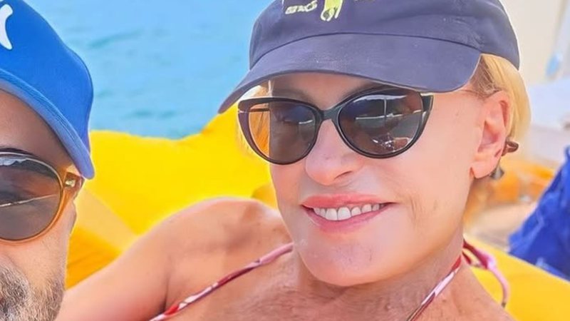 Ana Maria Braga aproveita Natal em lancha com namorado - Reprodução/Instagram