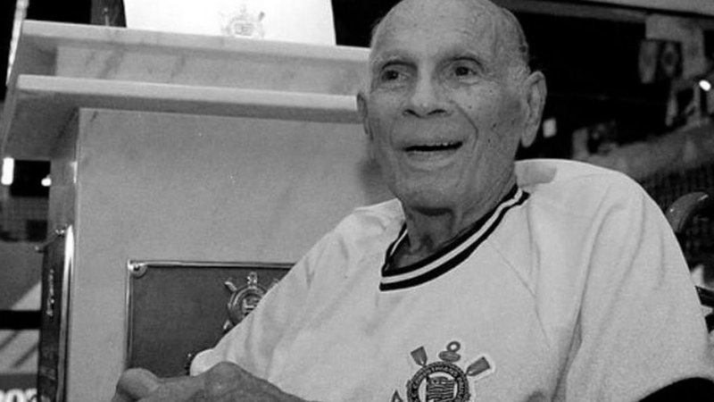 Morre Amaury Pasos, ídolo do Corinthians, aos 89 anos - Reprodução/Instagram