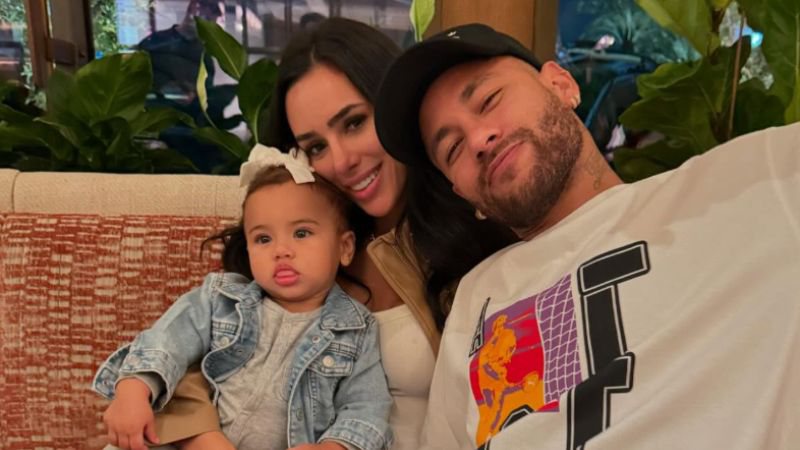 Neymar relembra, nas redes, momento em que conheceu a atual namorada, Bruna Biancardi; o casal tem uma filha, Mavie, de um ano - Reprodução/Instagram