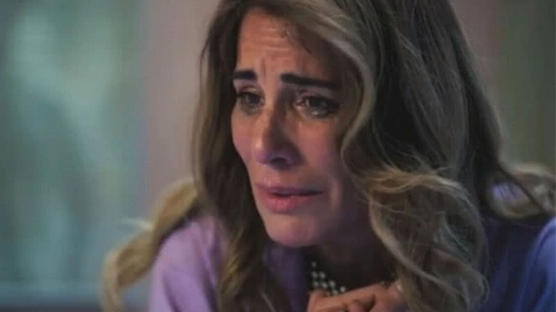 Terra e Paixão: Irene comete erro drástico e se arrepende - Reprodução/TV Globo