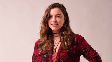 Alice Wegmann fala sobre importância de papel como Raíssa em série Rensga Hits! - Reprodução/Globo/Gleik Suelbe