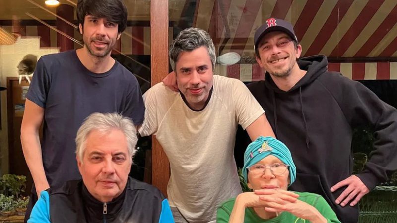 Filhos e viúvo de Rita Lee prestam homenagem de aniversário da cantora: 'Saudades' - Reprodução/Instagram