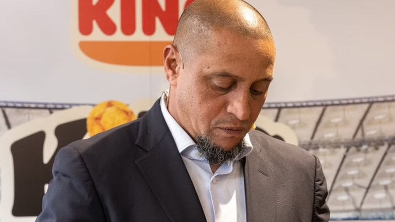 Roberto Carlos, ex-jogador, dorme no CT do Real Madrid após divórcio - Reprodução/ Instagram