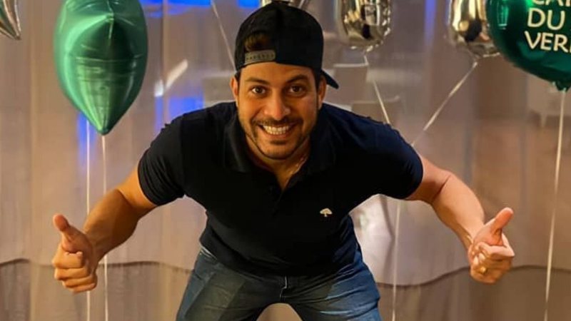 Fora do BBB21, Caio segue em alta e vê números de seguidores bombar nas redes sociais: "Estou feliz demais" - Reprodução/Instagram