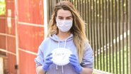 Campeão do BBB, Fernanda Keulla dá exemplo de solidariedade e distribui marmitas para moradores de rua em São Paulo - AgNews/Leo Franco