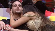 BBB21: Fiuk e Juliette flertam no sofá e brother solta lado garanhão: "Você não provou minha boca ainda" - Reprodução/TV Globo