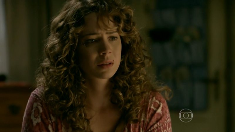 A vilã armará tudo para que a sobrinha acredite que é filha do milionário; confira! - Reprodução/TV Globo