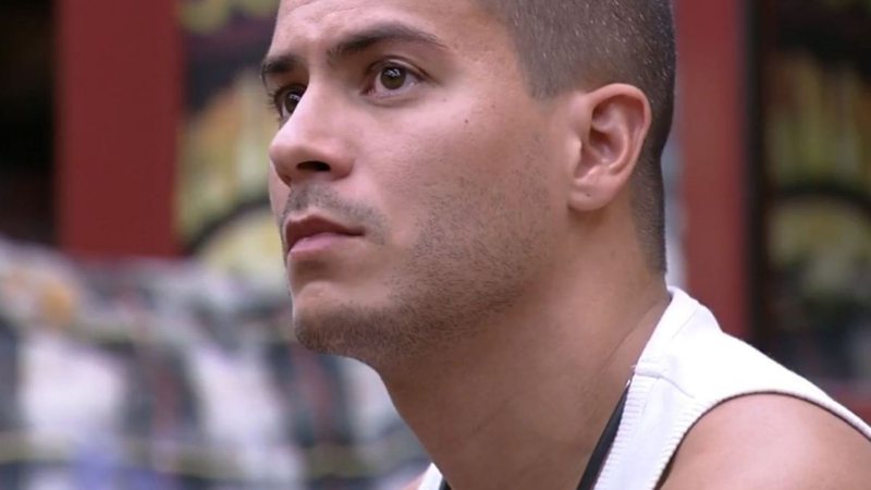 BBB22: Falsos fãs de Arthur Aguiar tumultuam votação que pode tirar ator da final - Reprodução/TV Globo