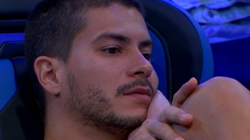 BBB22: Arthur percebe incoerência de sister e desiste: "Ela não tem mesmo" - Reprodução / TV Globo