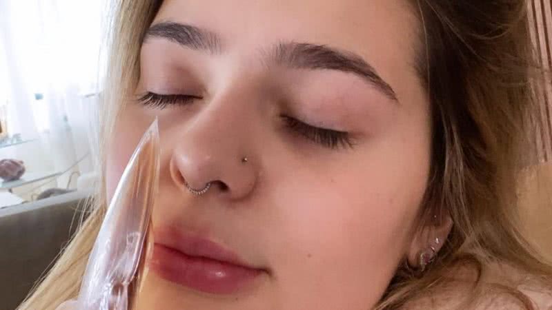 Ex-BBB Viih Tube passa por procedimento estético e ostenta os novos lábios carnudos: “Acabei de fazer preenchimento labial” - Reprodução/Instagram