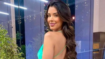 Ex-BBB Ivy Moraes deixa bumbum empinadinho a bordo de um vestido curtíssimo - Reprodução/Instagram
