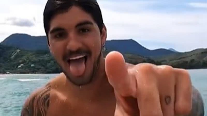 Gabriel Medina volta a surfar após separação - Reprodução/Instagram