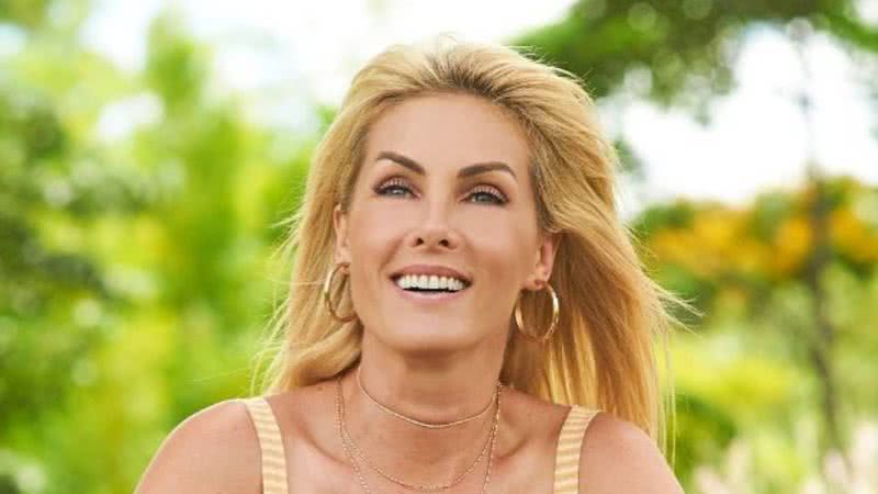 Filho de Ana Hickmann surge todo sorridente e rouba a cena em clique com a mamãe: "Um príncipe" - Reprodução/Instagram