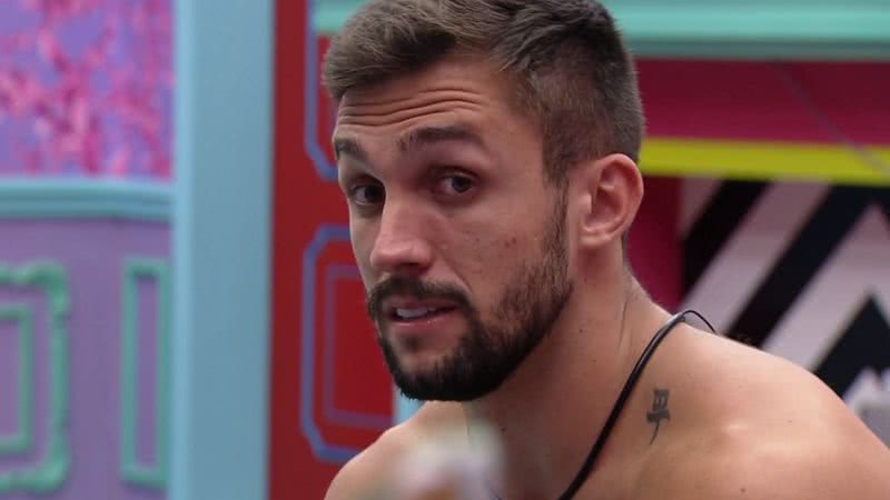 BBB21: Temido? Arthur acredita que brothers estão com medo dele após ter voltado ileso de 3 Paredões - Reprodução/TV Globo