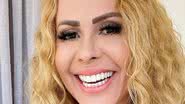 Joelma muda o visual e surge ruivíssima - Reprodução/TV Globo