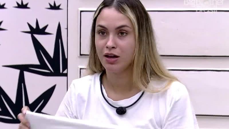 Sarah capta mensagem e questiona Gilberto no BBB21 - Reprodução/TV Globo