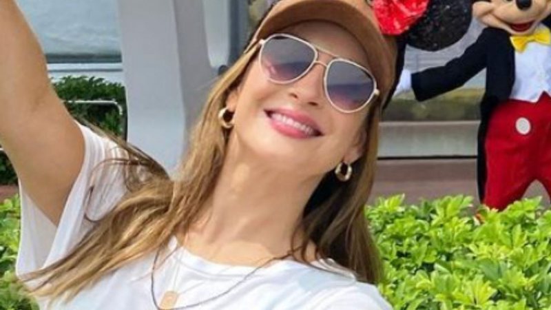 Claudia Leitte reúne os três filhos em clique raríssimo e tamanho do mais velho surpreende: "Virou mocinho" - Reprodução/Instagram