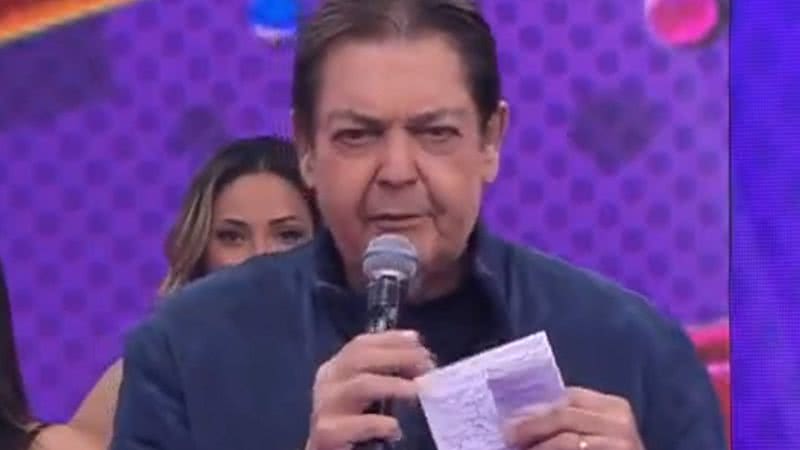 Faustão cai em armadilha e manda recado para suposta namorada ao vivo - Reprodução/Band