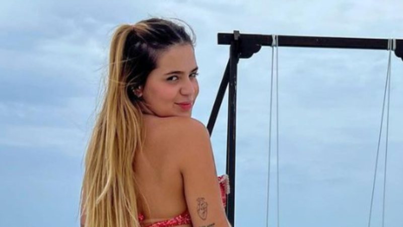 Ex-BBB Viih Tube posa de fio-dental e mostra calcinha atolada: "Que bumbum é esse?" - Reprodução/Instagram