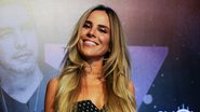 Rejuvenesceu! Wanessa exibe lado sexy e vai de top e minissaia ao show do pai, Zezé di Camargo - AgNews