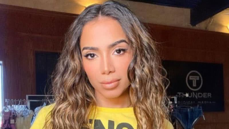 Após procedimentos estéticos, Anitta desabafa e diz não ligar para críticas ao visual e atitudes: "Faço o que eu quero" - Reprodução/Instagram